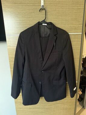 Calvin Klein Black Two-Button Sport Coat
